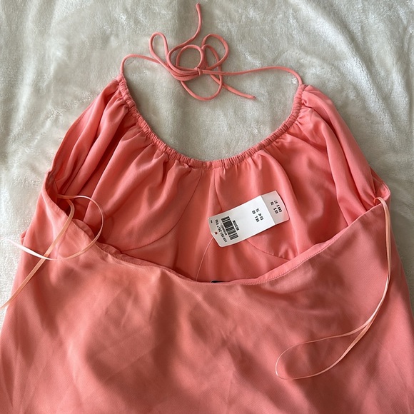 NWT ABERCROMBIE DOUBLE LAYERED HALTER MINI DRESS. Size Medium - Picture 3 of 4